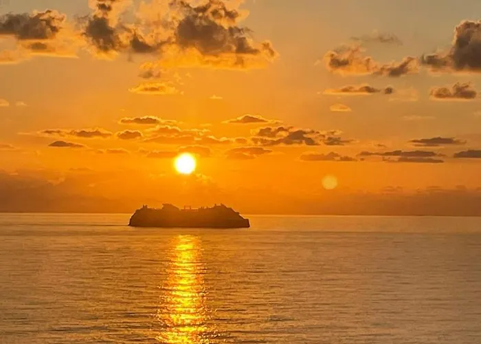 Apartment Stunning Penthouse, 2 Bedroom, Heart Of *